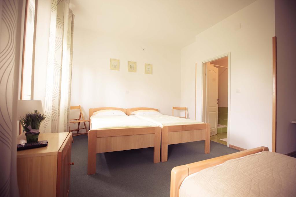 Rooms Medved Samobor Δωμάτιο φωτογραφία