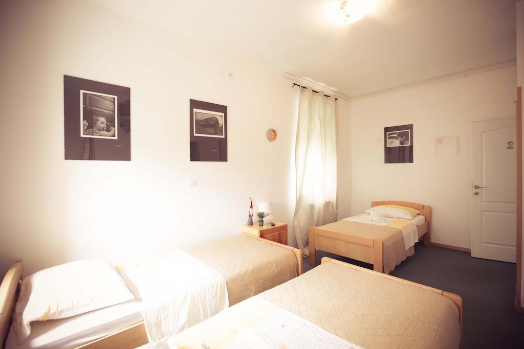 Rooms Medved Samobor Εξωτερικό φωτογραφία